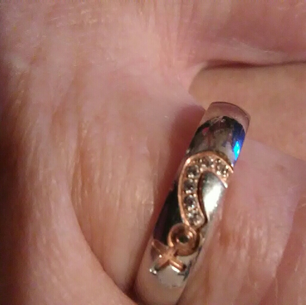 Rings - Picture 4 of 6